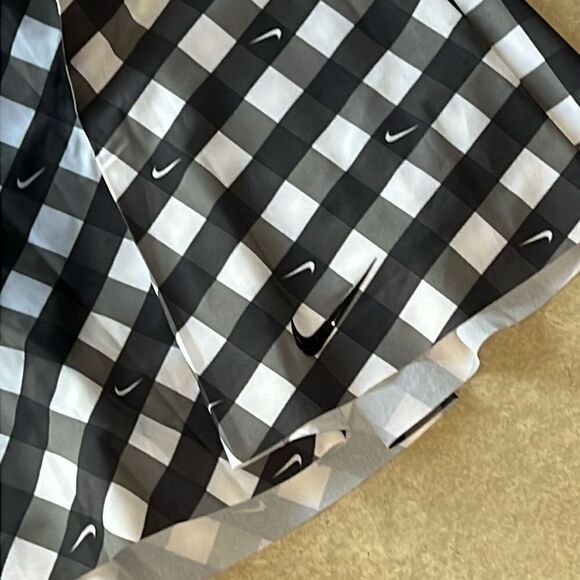 Nike Women's 15" Dri-FIT Advantage Golf/tennis/pickel‎ ball Skort B22 - Picture 6 of 8